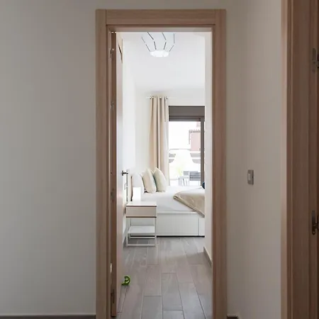 Vento Azul En Moderno Residencial